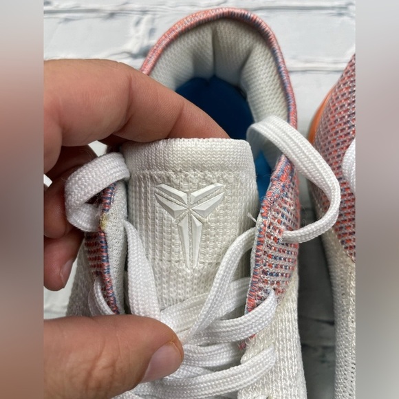 Nike Kobe A.D. NXT 360 White Multicolor Mens Shoes Size 8 - Picture 3 of 12